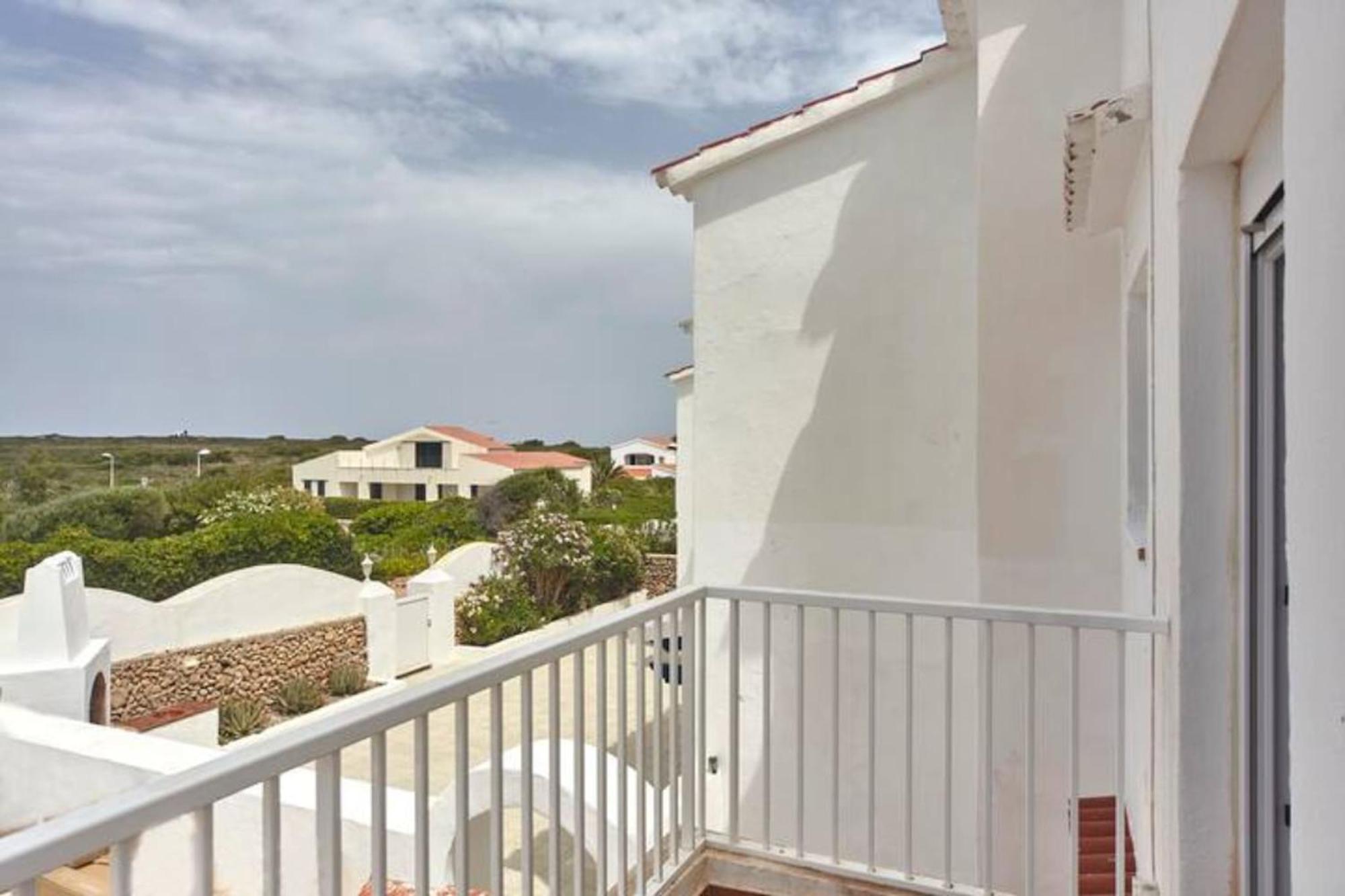 Arenal D'En Castell North Lägenhet Es Mercadal Exteriör bild