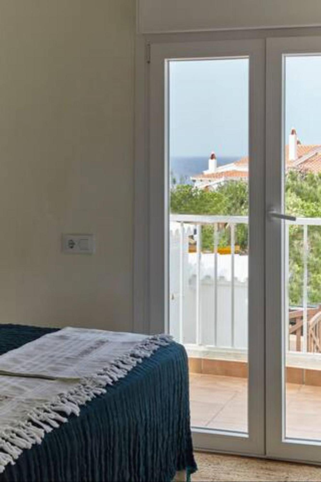 Arenal D'En Castell North Lägenhet Es Mercadal Exteriör bild